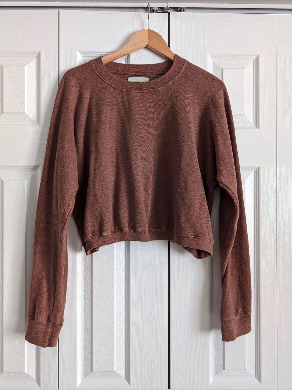 Aliya Wanek “Ami” sweatshirt - Picture 1 of 3